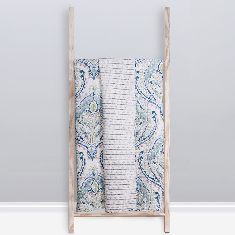 Alita Quilted Throw