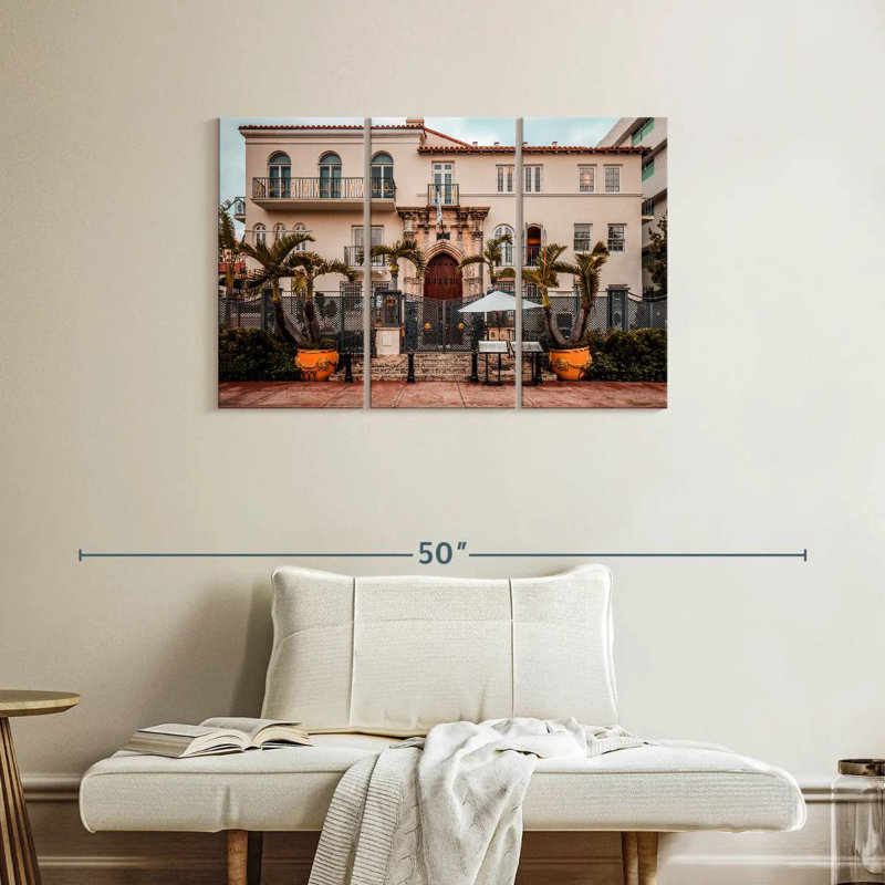 Villa Casa Casuarina Miami, 24" H x 38" W
