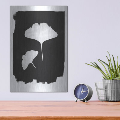 Art mural en métal de luxe «Nature par le lac Gingko 2 noir» par Piper Rhue