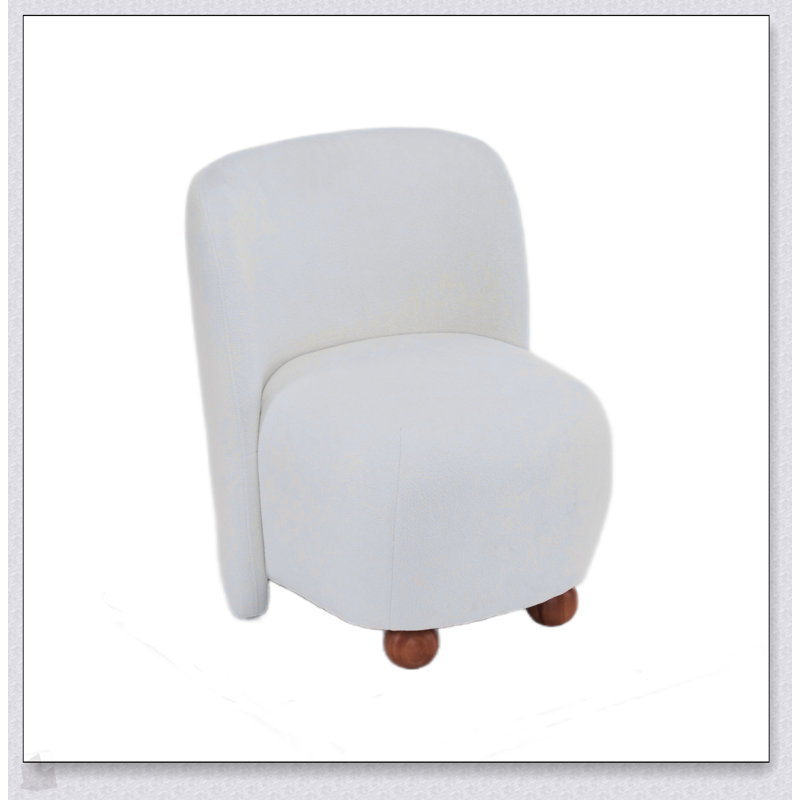 Chaise d'appoint polyvalente et moderne avec une fabrication robuste et un revêtement confortable, parfaite pour tout espace de vie