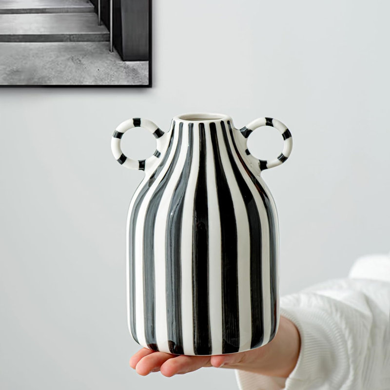 Petits vases à rayures Mid-Century, Noir / blanc