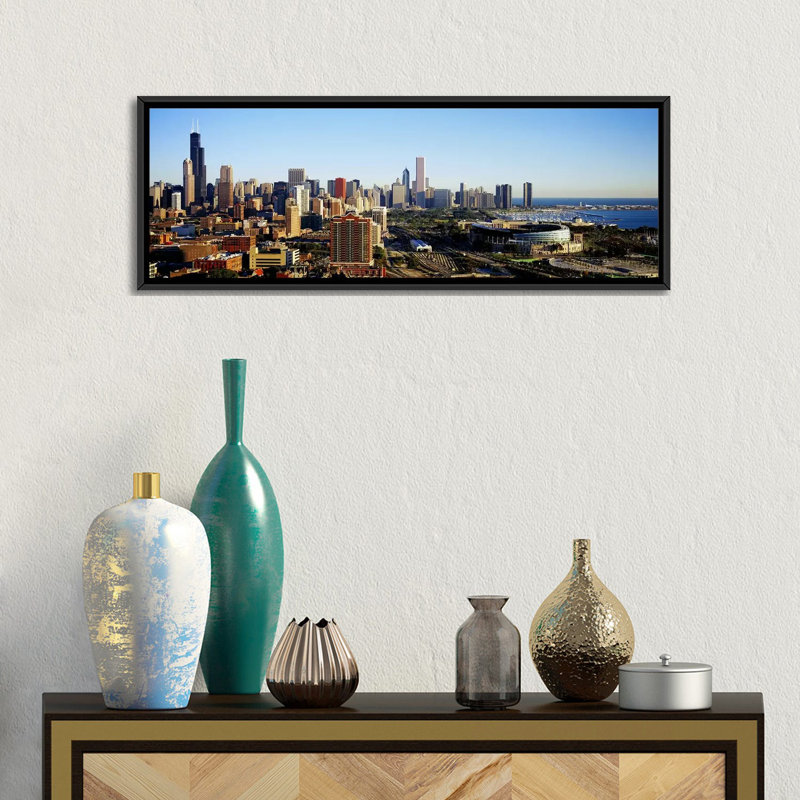 «Chicago, Illinois», reproduction de photo sur toile, H 12 po x l 36 po x P 1,5 po, Cadre noir