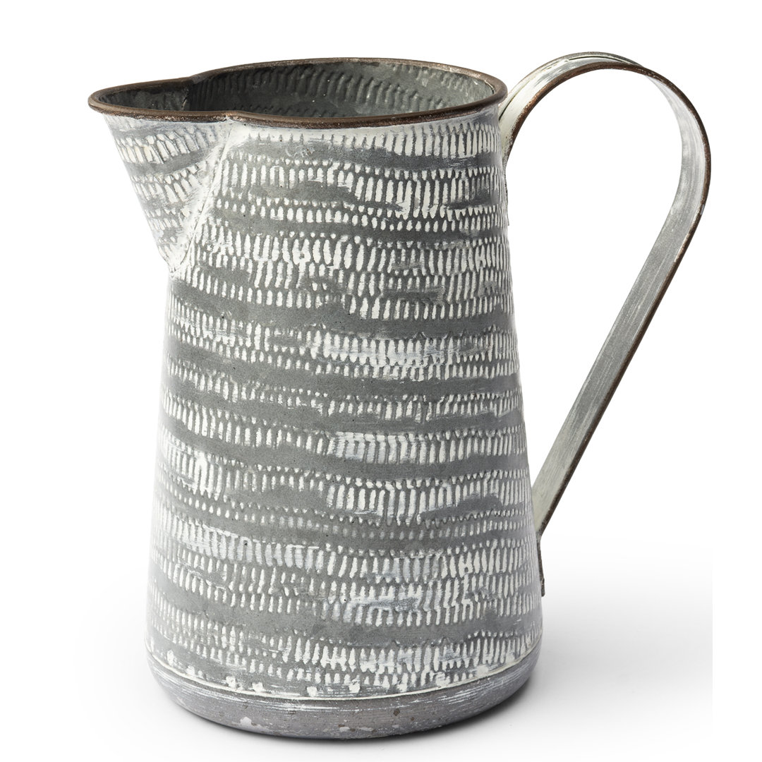 Clopton Sculpture Gracie Oaks