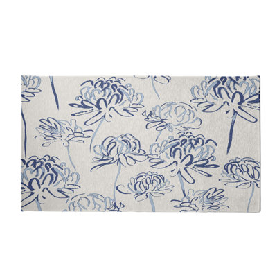 Alvordton Chenille Floral Indoor Rug