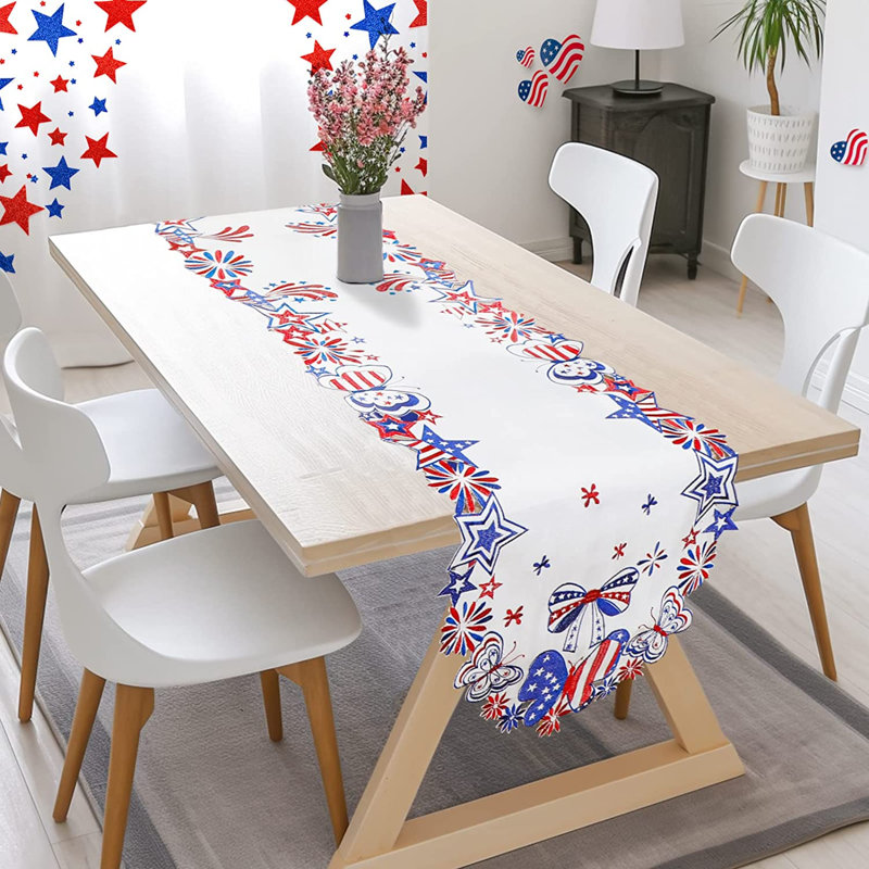 Chemin de table Gullan
