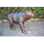 Statue géante en forme de maman ours marchant sur quatre pattes, taille: 64 po x 26 po x H 43 po