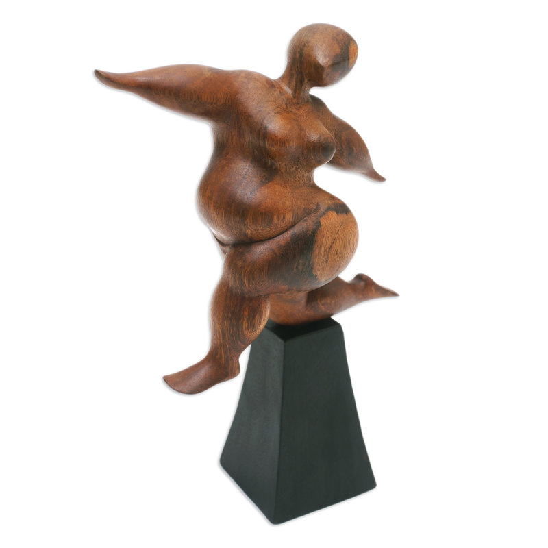 Joia Sculpture