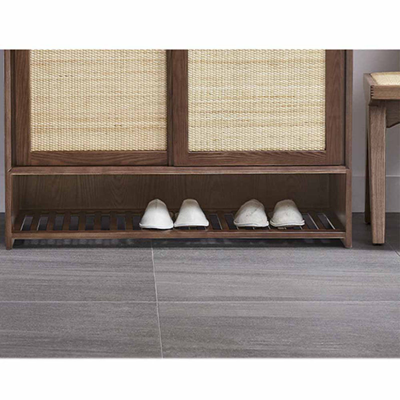 Italian-style minimalist shoe cabinet