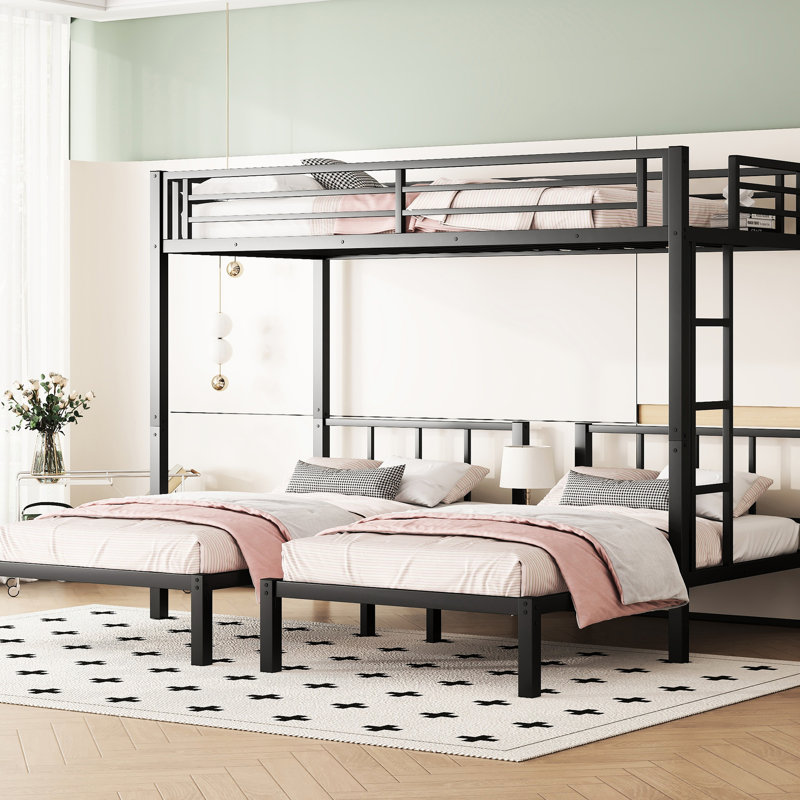 Lit superposé triple en métal noir - simple au-dessus et simple TG, construit avec des garde-corps et un espace supplémentaire pour le rangement pratique des garde-corps