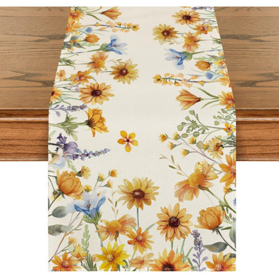 Sielen Runner Floral Polyester Table Runnner