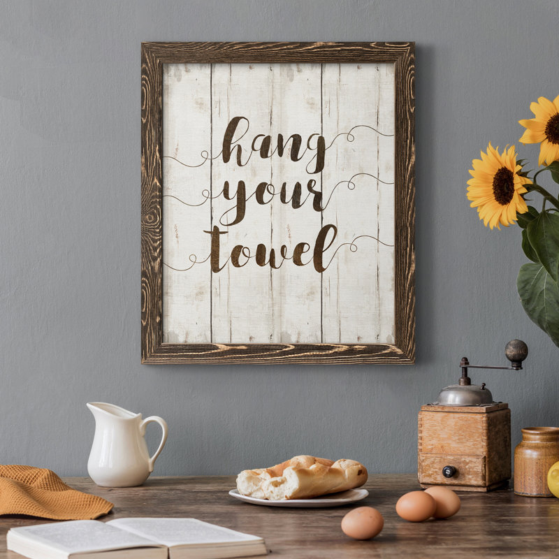 Suspendez votre serviette - cadre photo, art textuel sur toile, H 44 po x l 31 po x P 1 po, Noyer