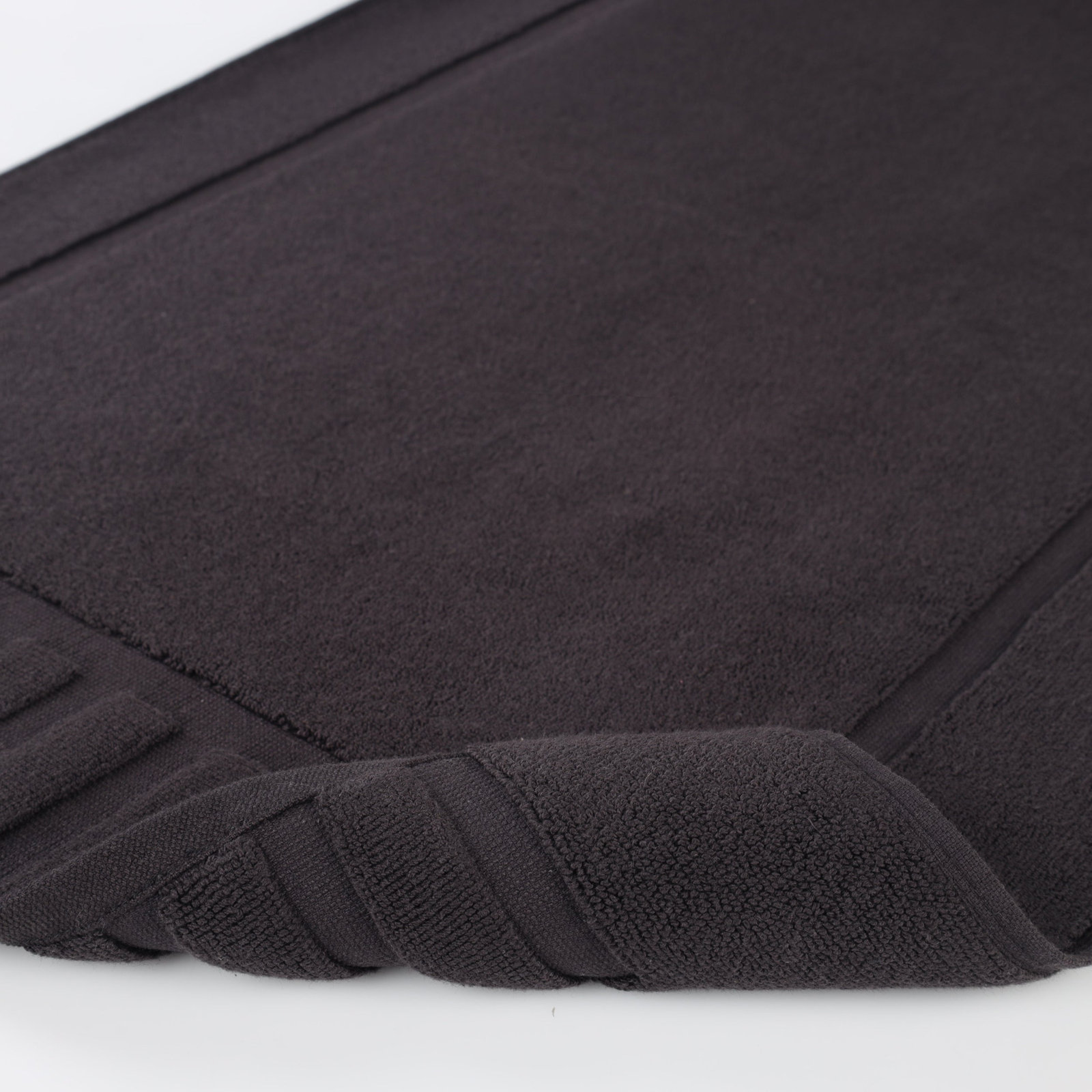 Pardue Cotton Bath Mat, Black, Geometric