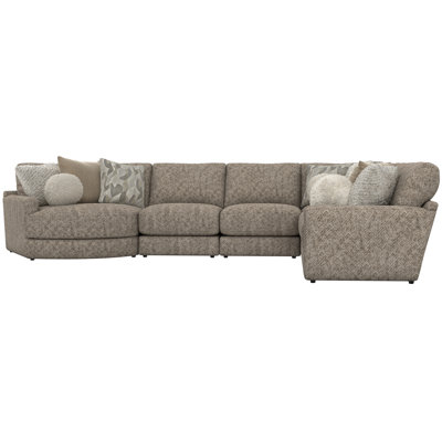 Zanna 5pc Sectional With Cuddler