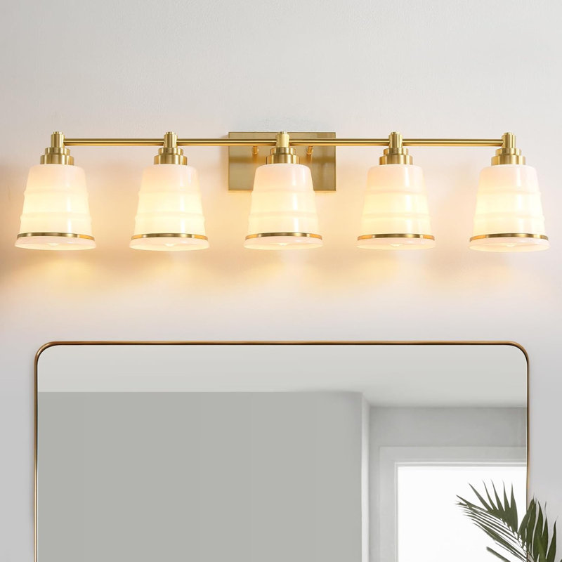 Luminaire de meuble-lavabo de salle de bain 5 lumières Modern, Doré, H 8,66 po x l 37 po x P 5,51 po, Blanc