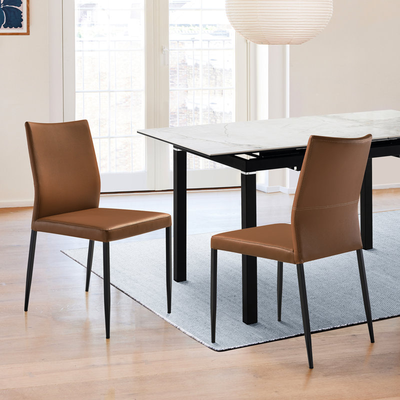 Chaise de salle à manger rembourrée en similicuir brun, pieds en métal noir, livrée montée, idéale pour la cuisine, hauteur d'assise 46 cm, multifonctionnelle, entièrement assemblée, hauteur 86 cm