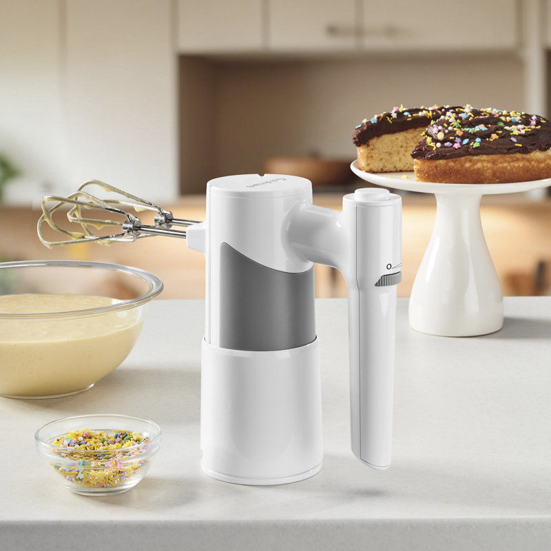 Cuisinart 5-Speed Hand Mixer with Case