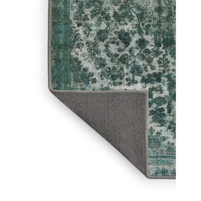 Peristeronari Oriental Indoor Rug, Rectangle 4' x 6'