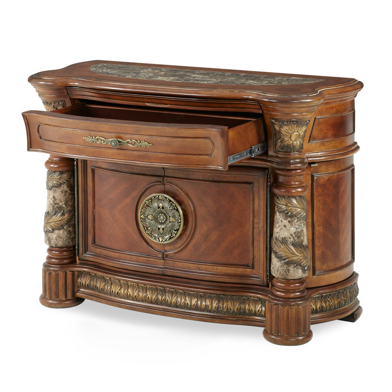 Villa Valencia Bachelor's Chest with Mirror