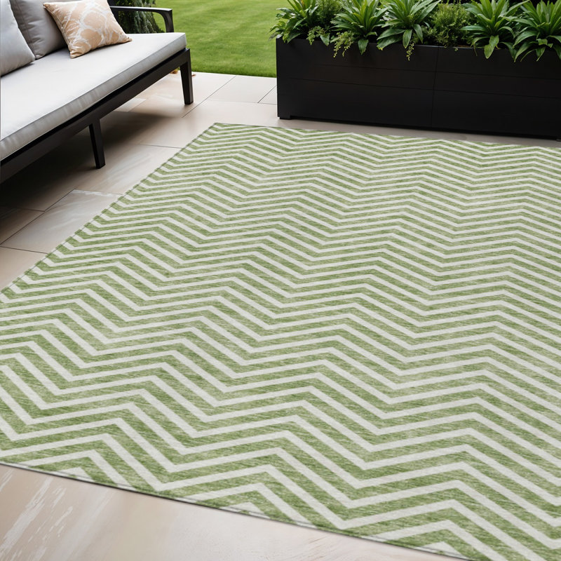 Tapis intérieur lavable à chevrons vert 5 pi x 8 pi