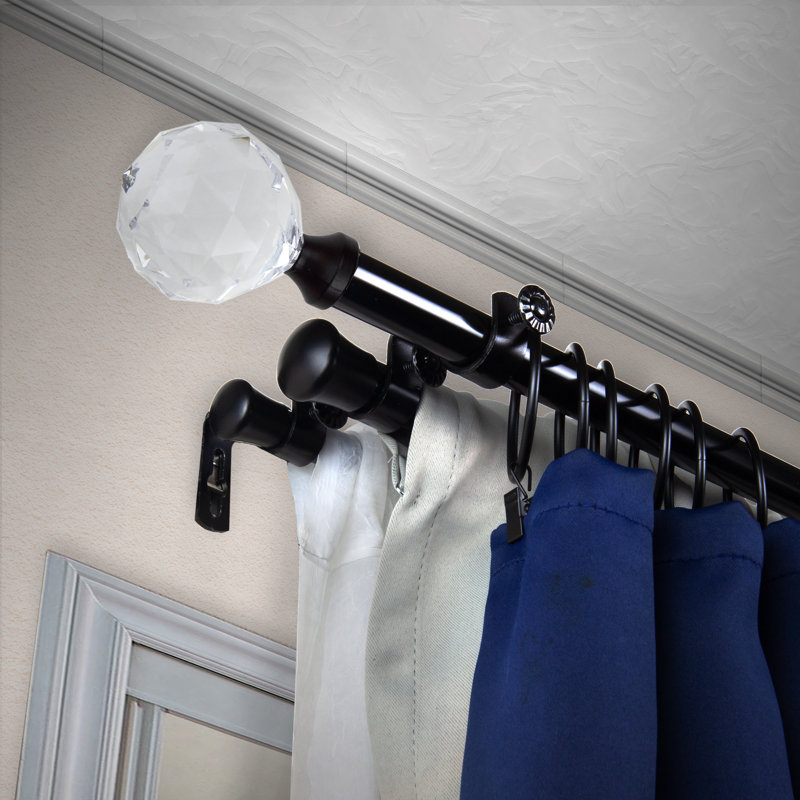 Ensemble de tringle à rideaux réglable 0,81 po Cambrai, 66" - 120", Noir