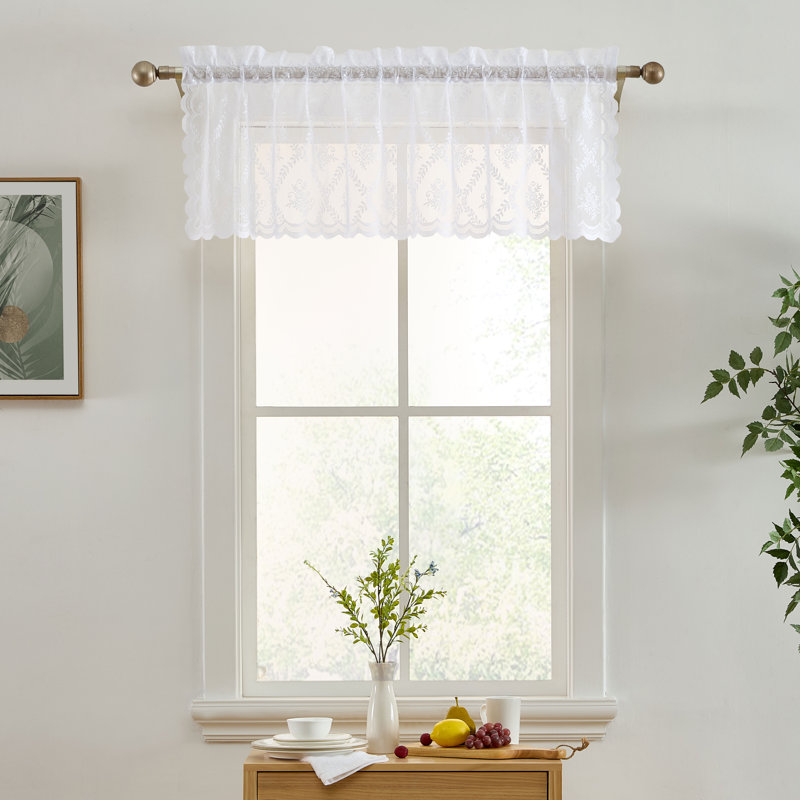 Additri Scalloped Window Valance, White