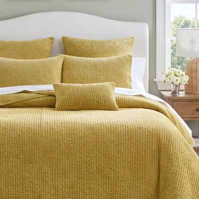Stone Washed Cotton Velvet Quilt Set