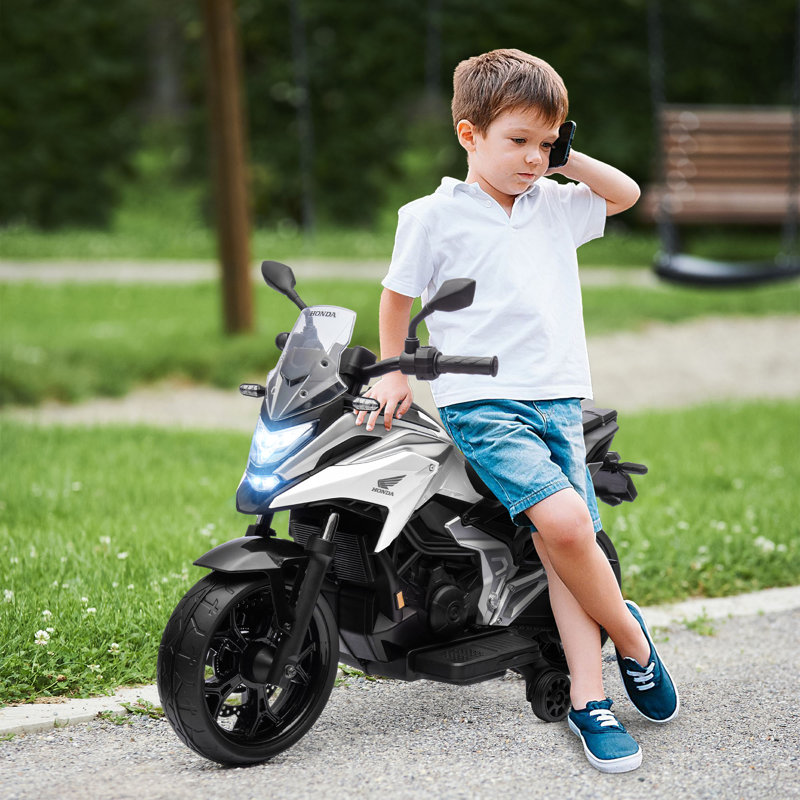 HOMCOM Battery Powered Ride On, White