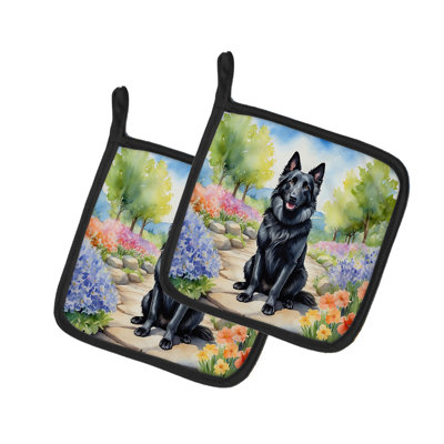 Caroline's Treasures Floral Polyester Potholder Set