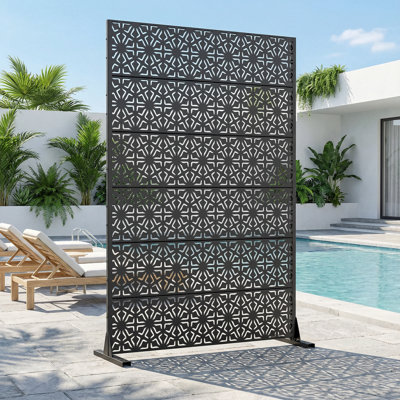 Outdoor Metal Privacy Screen