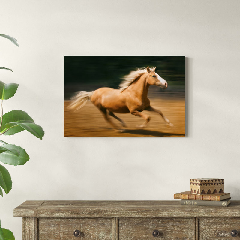 Cheval flamboyant I, H 20 po x l 30 po x P 1,25 po