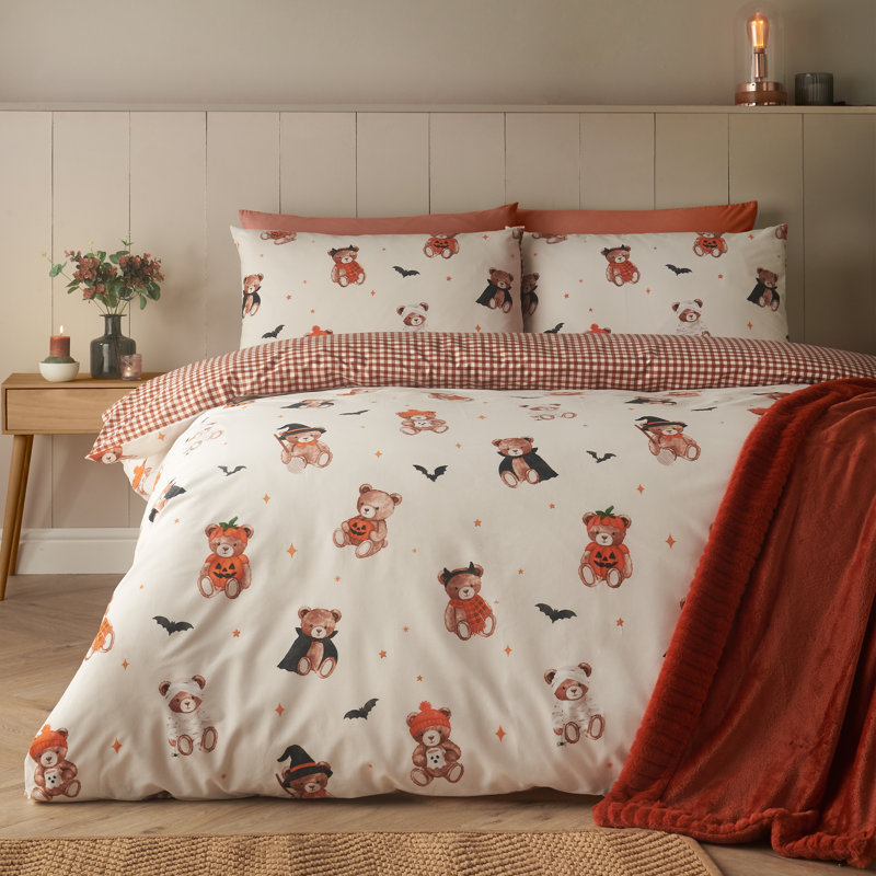 Halloween Scare Bears Cream Reversible Duvet Cover and Pillowcase Set, Double