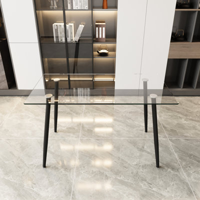 Table rectangulaire en verre de 51 po pour 4 à 6 personnes, avec des supports en métal trempé et noir de 0,31 po, une option élégante pour le salon qui accueille des repas élégants de 50,74 pouces avec des pieds, pouvant accueillir 6 personnes