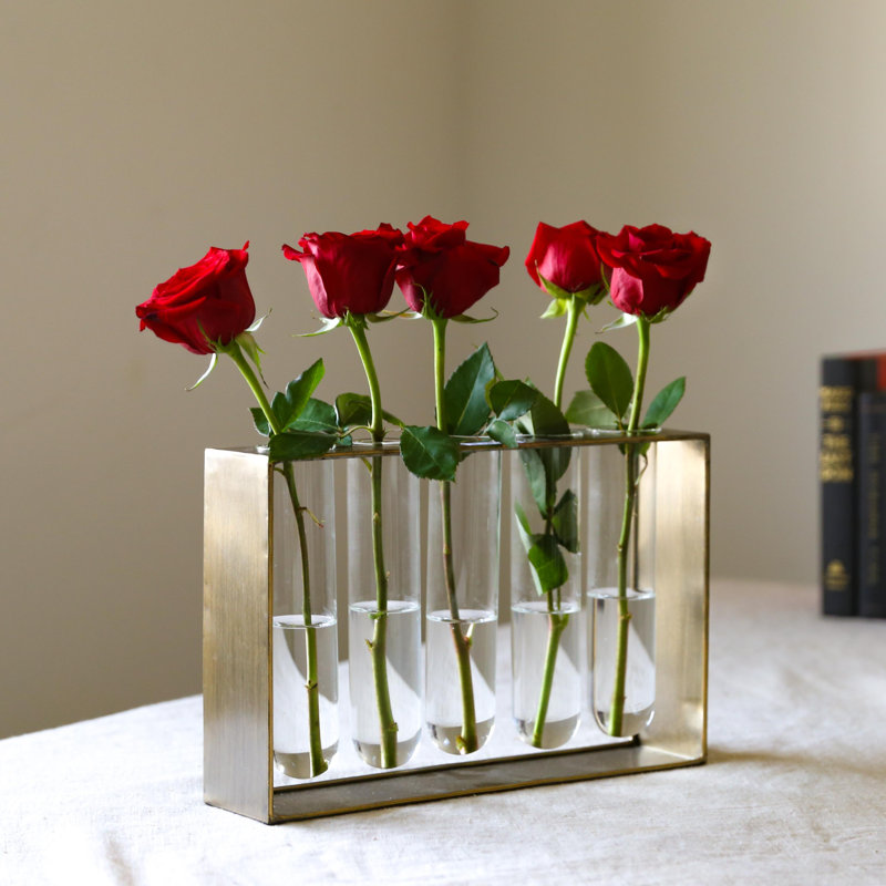 Simcox Metal Table Vase