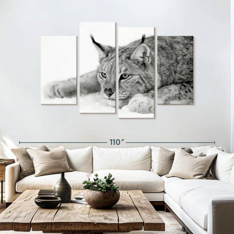 Brampt Lynx BW, 54" H x 84" W