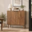 Buffet de style champêtre avec rangement, idéal pour la cuisine, la salle à manger, le salon ou l'entrée.
