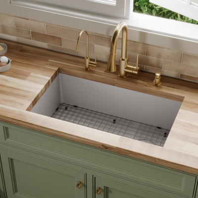 Karran Quartz 31-3/4'' X 19-1/4'' Single Bowl Undermount Kitchen Sink Kit