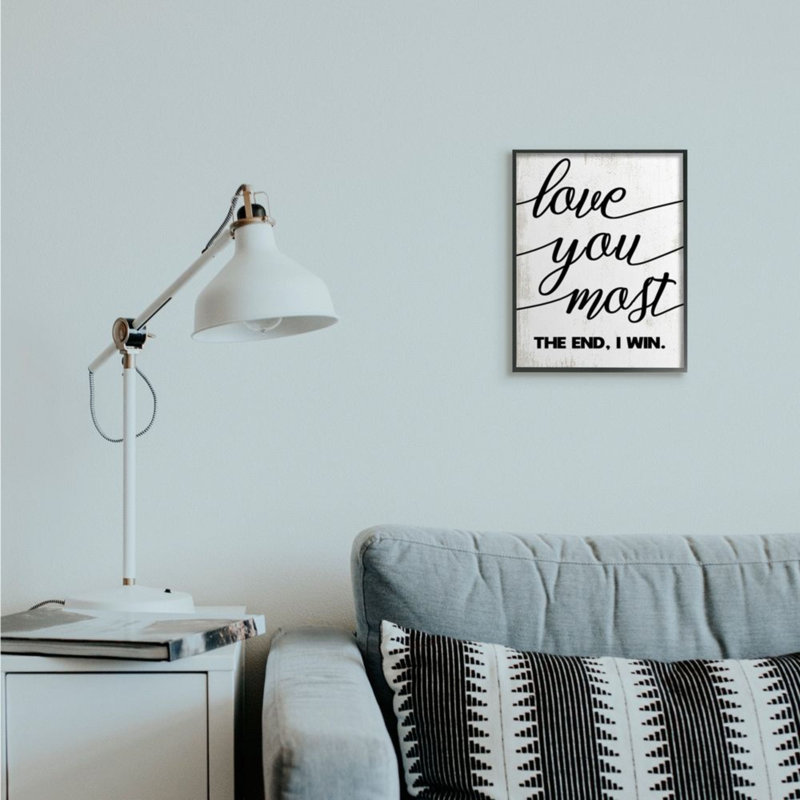 «Love You Most Romantic Rustic Word Design» par Daphne Polselli - impression d'art graphique, 14" H x 11" W x 1.5" D