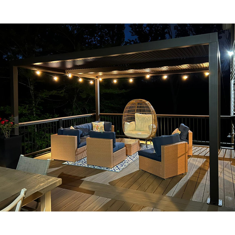 14 pi. L 12 pi. D Pergola en aluminium avec guirlandes de lumières de 48 pi