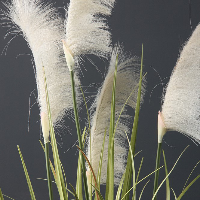 100Cm Artificial Pampas Grass in Natural Basket