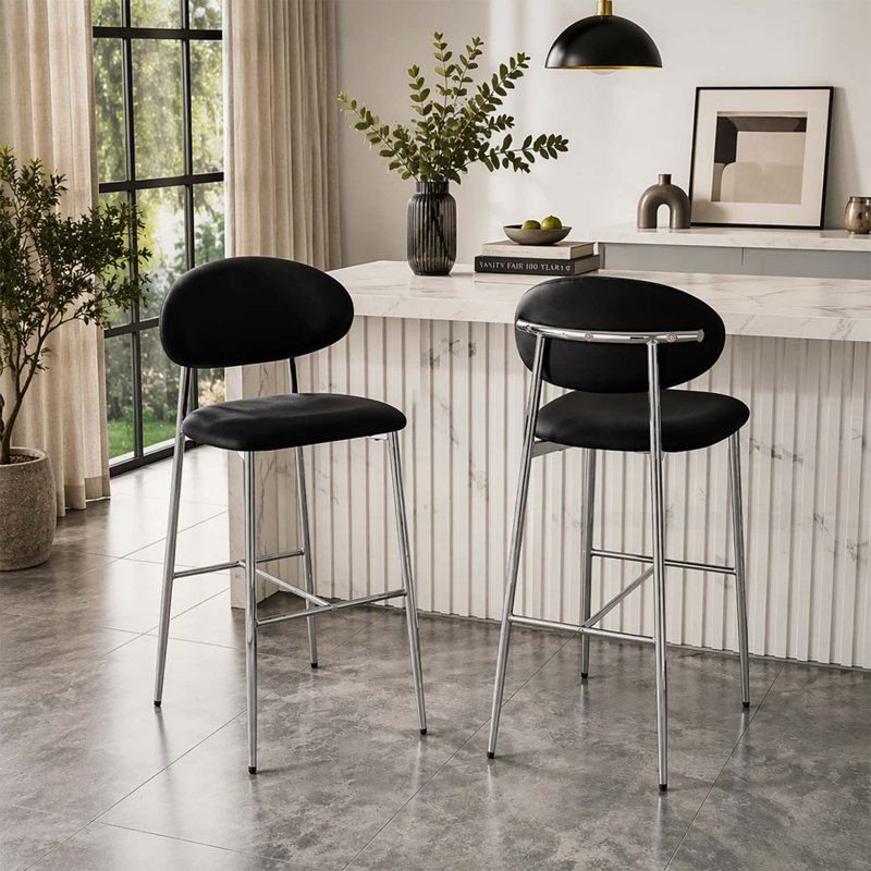 Ensemble de 2 tabourets de bar modernes, chaises de comptoir rembourrées en cuir de polyuréthane à dossier incurvé, structure en métal avec repose-pieds, noir