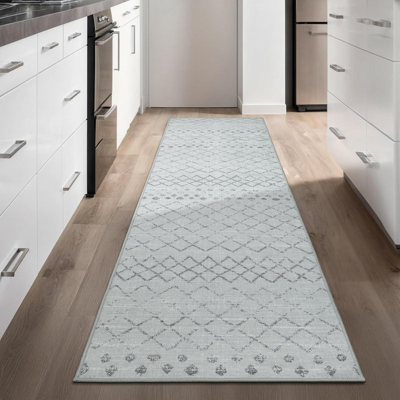 Contemporary Chenille Geometric Indoor Rug, Runner 2'6" x 10'