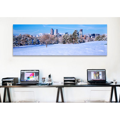 «Denver City in Winter, 2011, Colorado», reproduction de photo sur toile