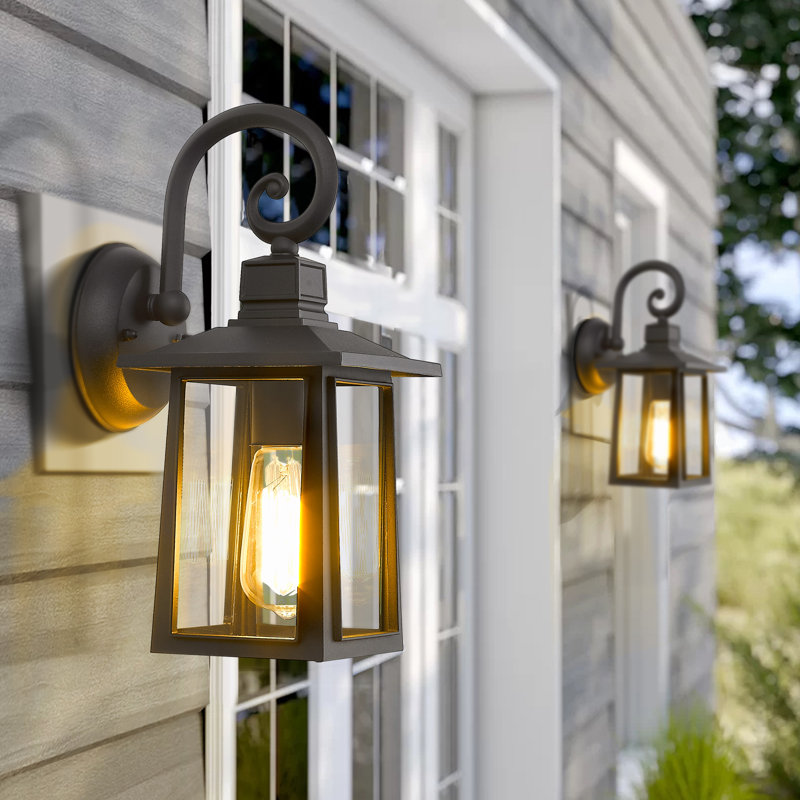 Basile Wall Light