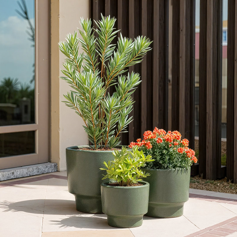 Indoor/Outdoor Modern Ceramic Pot Planter with Drainage Hole Set of 3, Green