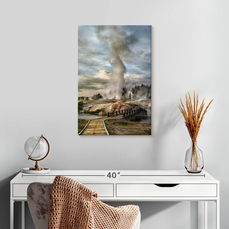 Alvord Old Faithful Eruption, H 24 po x l 16 po