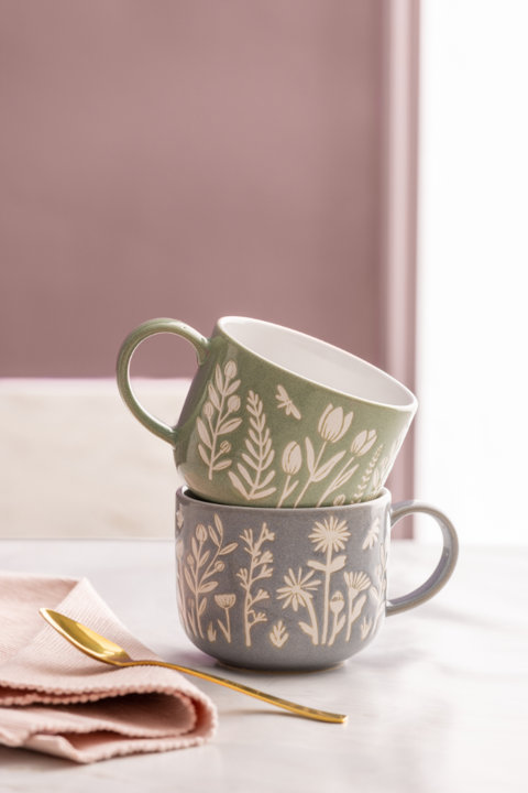 Mugs