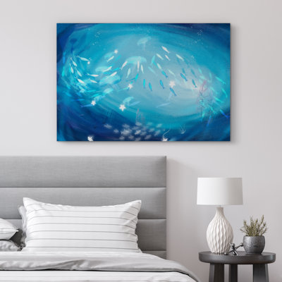 Clear Blue Ocean Marine Lifes Fish And Jellyfish In The Sea Nautical Beachy Decor