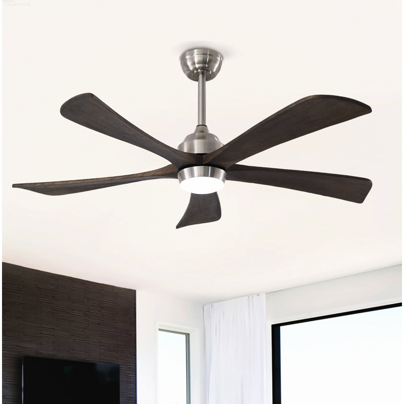 Ventilateur de plafond industriel moderne réversible à moteur à courant continu de 52 pouces à 52 vitesses avec lumières, nickel satiné