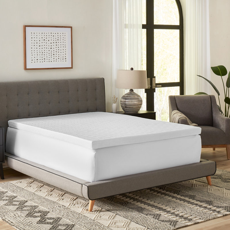 3" Gel Memory Foam Mattress Topper with Cooling Cover, California King