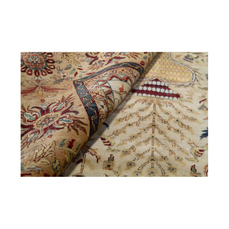Sona Wool Oriental Area Rug